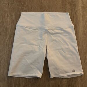 ALO Yoga Women's White Bike Shorts